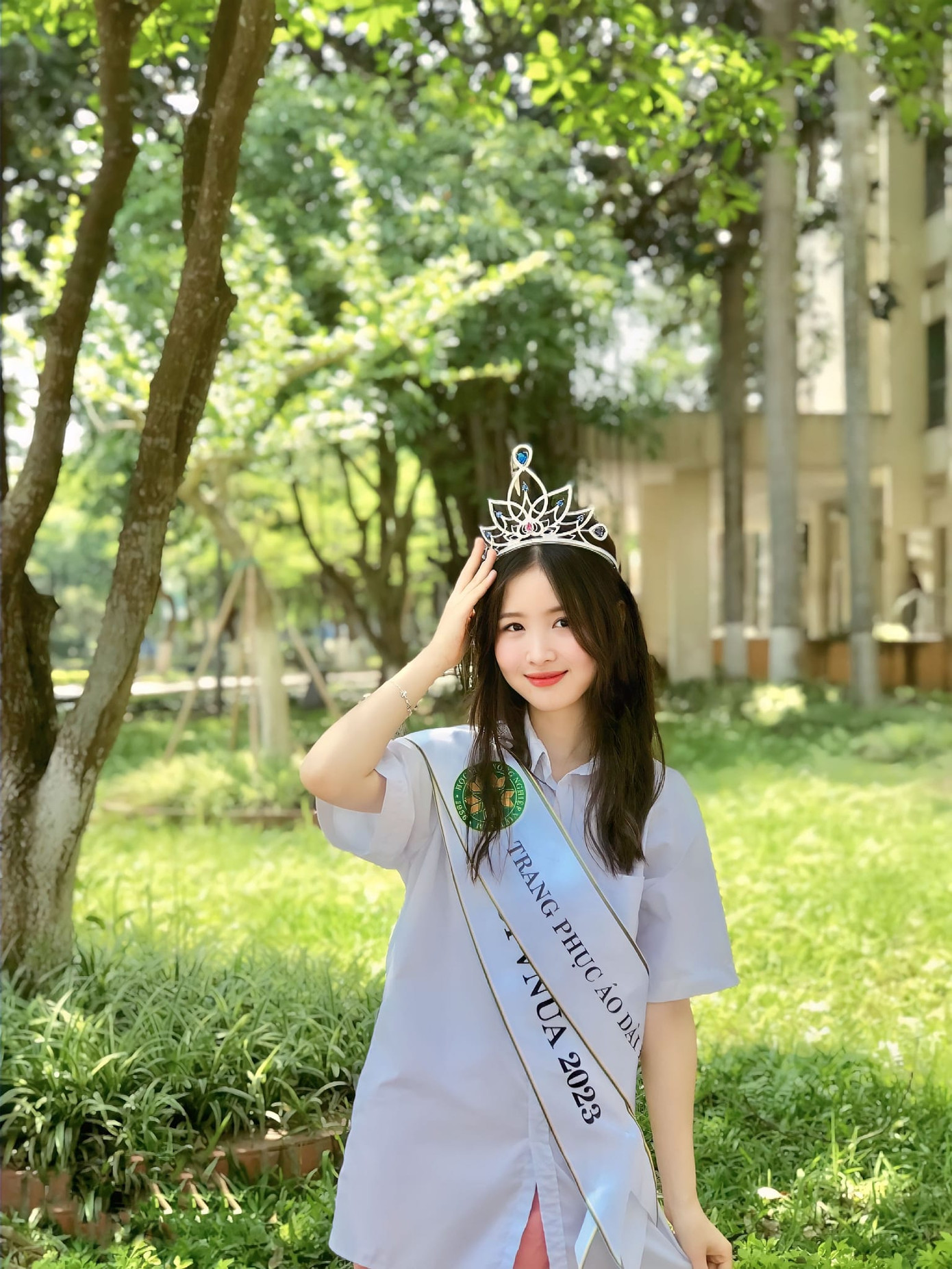 Nguyễn Thị Thanh Hằng hiện là sinh viên năm thứ nhất, ngành Ngôn ngữ Anh, khoa Du lịch và Ngoại ngữ, Học viện Nông nghiệp Việt Nam.