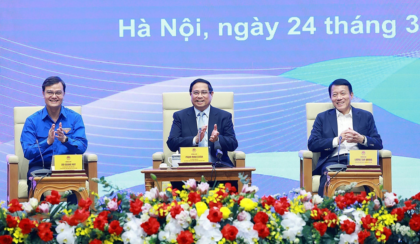 Thủ tướng Phạm Minh Chính cùng các đại biểu tại chương trình. Ảnh: VGP/Nhật Bắc Thủ tướng Phạm Minh Chính cùng các đại biểu tại chương trình. Ảnh: VGP/Nhật Bắc