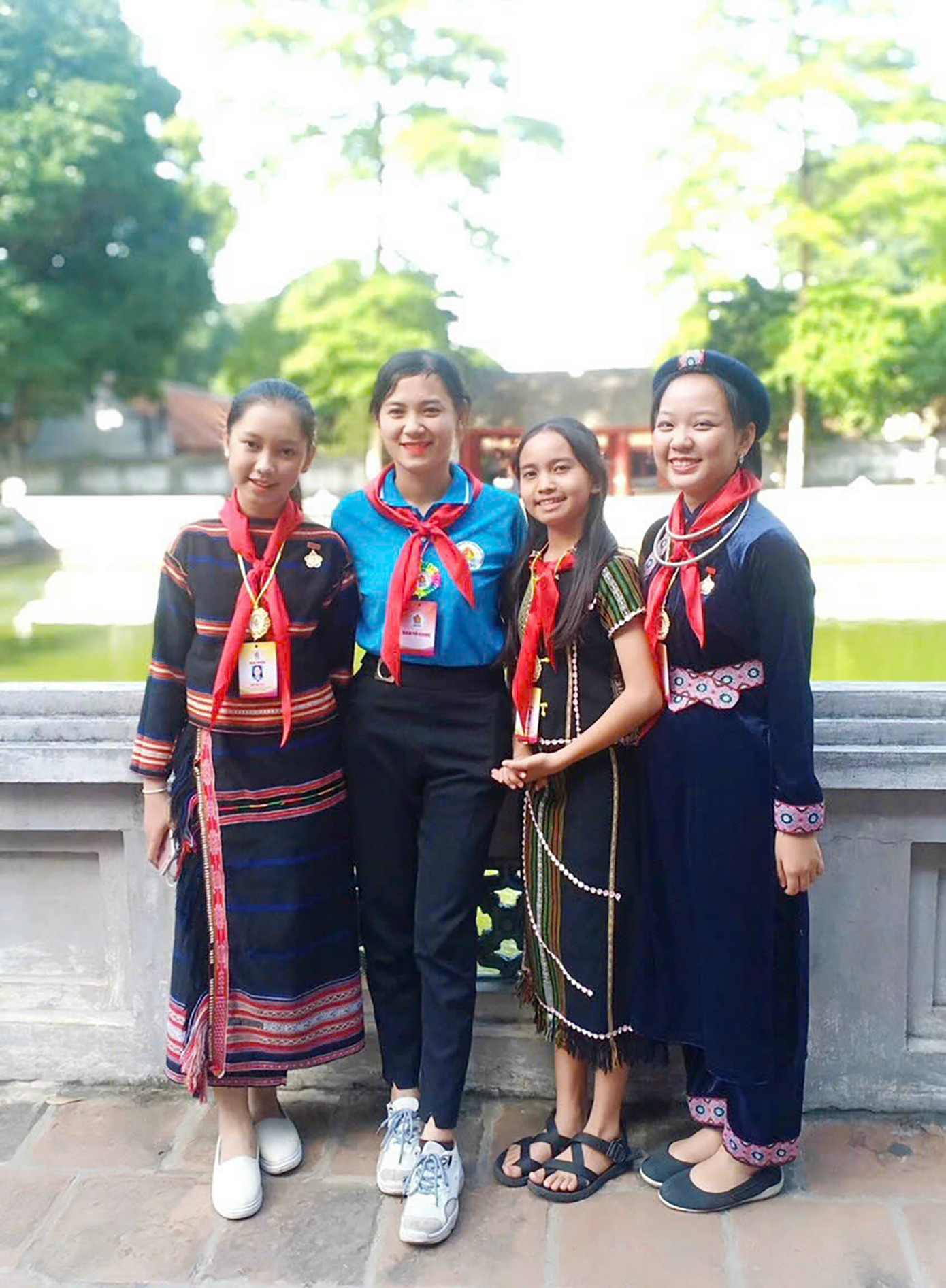 Cô Nguyễn Thị Thu Huyền, giáo viên trẻ của trường TH và THCS Hoàng Châu (xã đảo Hoàng Châu, huyện Cát Hải, TP. Hải Phòng). Ảnh: NVCC