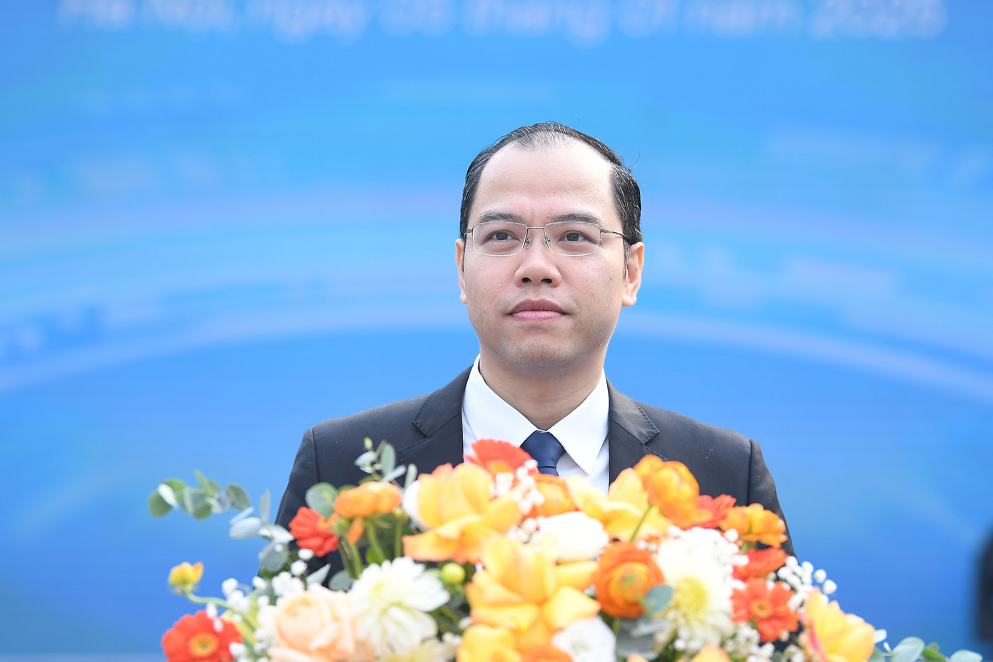 Anh Nguyễn Tiến Hưng – Phó Bí thư Thành Đoàn, Chủ tịch Hội Sinh viên TP. Hà Nội phát biểu tại chương trình. Anh Nguyễn Tiến Hưng – Phó Bí thư Thành Đoàn, Chủ tịch Hội Sinh viên TP. Hà Nội phát biểu tại chương trình.