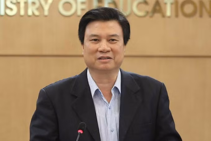 Thứ trưởng Bộ GD - ĐT Nguyễn Hữu Độ.