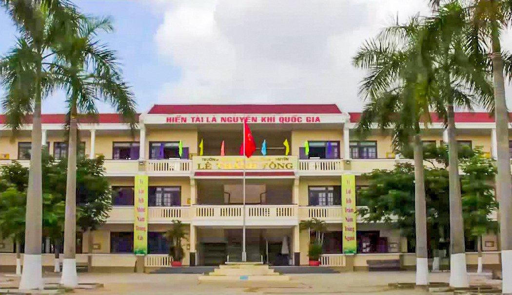 nam sinh đạt điểm 10 môn văn kỳ thi thpt ảnh 1 Trường THPT chuyên Lê Thánh Tông (TP. Hội An, Quảng Nam).