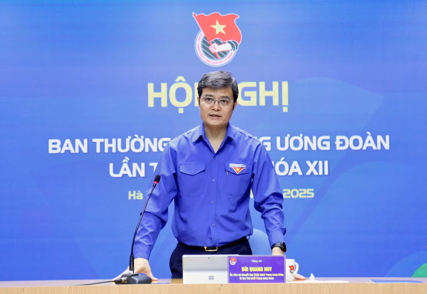 Anh Bùi Quang Huy – Ủy viên dự khuyết T.Ư Đảng, Bí thư thứ nhất T.Ư Đoàn chủ trì Hội nghị Ban Thường vụ T.Ư Đoàn lần thứ 10, khoá XII. Ảnh: LÂM ĐĂNG HẢI