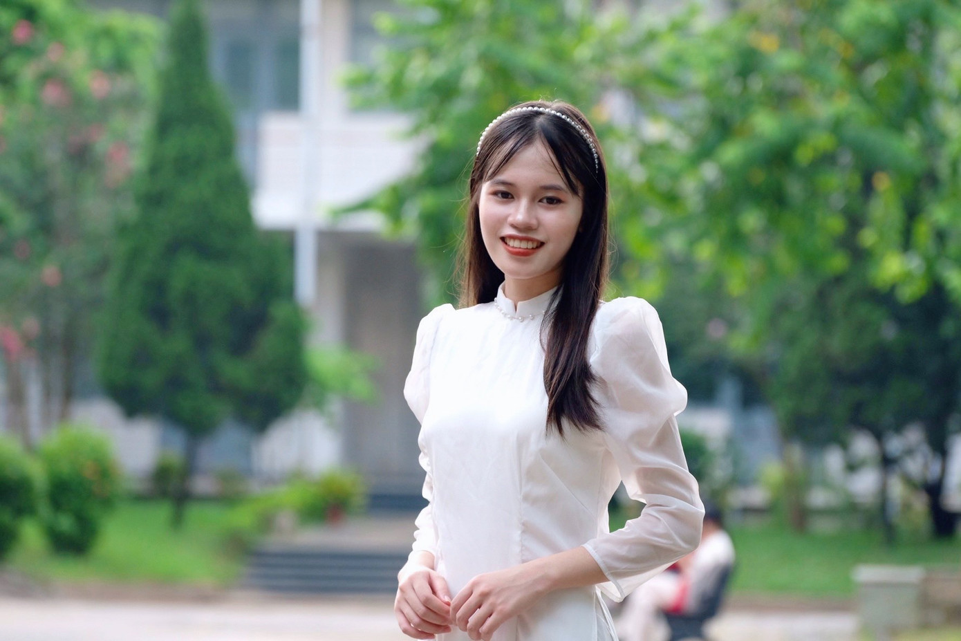 Phạm Thị Huê, năm cuối tại trường Cơ khí, ĐH Bách khoa Hà Nội. Ảnh: NVCC