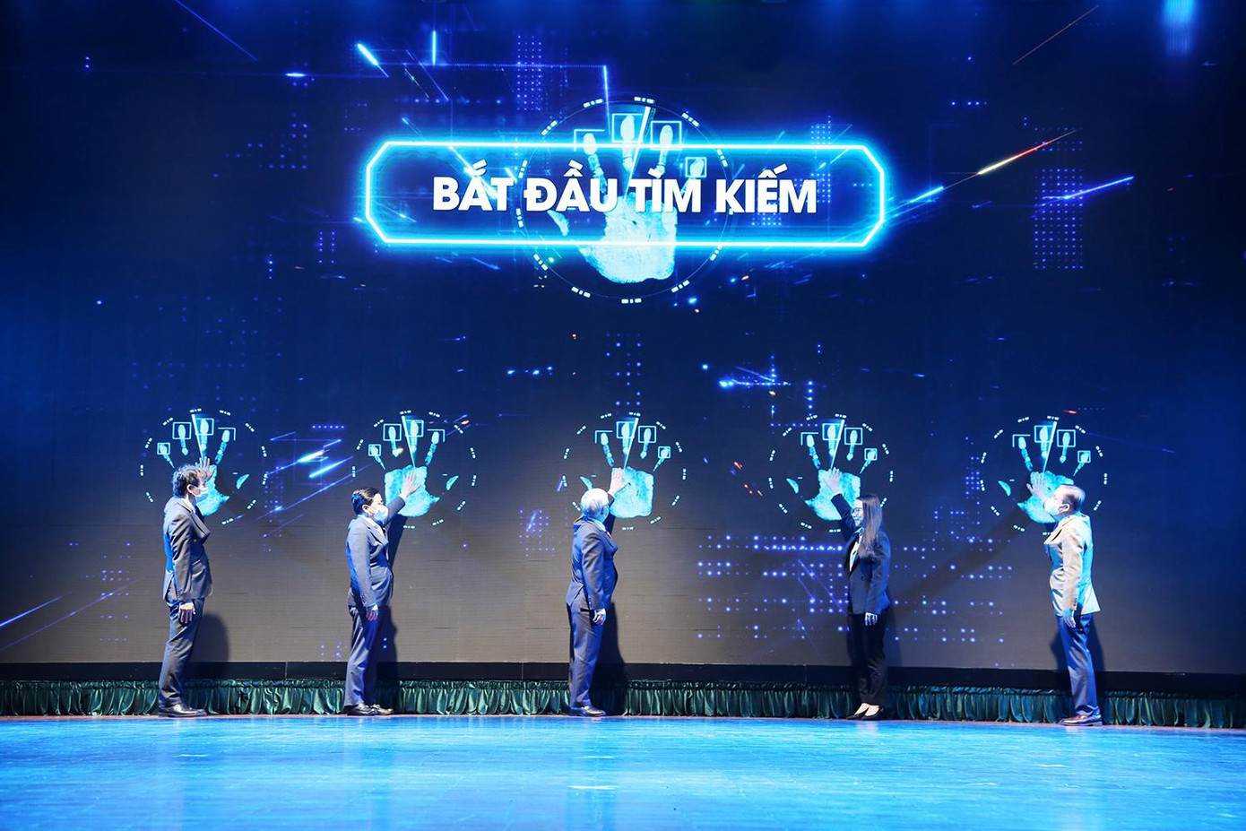 Diễn đàn Trí thức trẻ Việt Nam toàn cầu lần thứ V sẽ được T.Ư Đoàn tổ chức vào tháng 11/2022. Diễn đàn Trí thức trẻ Việt Nam toàn cầu lần thứ V sẽ được T.Ư Đoàn tổ chức vào tháng 11/2022.