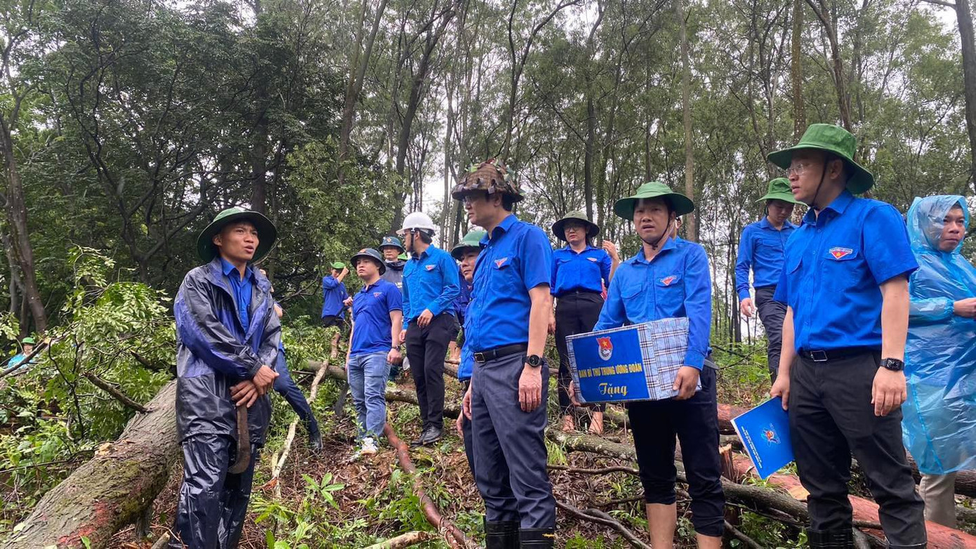 Anh Bùi Quang Huy đề nghị, các đơn vị cần có sự phối hợp để tính toán, phân bổ nhân lực hợp lý, hiệu quả. Anh Bùi Quang Huy đề nghị, các đơn vị cần có sự phối hợp để tính toán, phân bổ nhân lực hợp lý, hiệu quả.