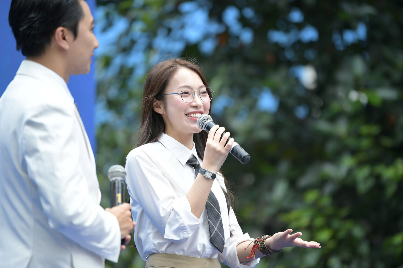 MC Khánh Vy: ‘Sinh viên khối Khoa học và Công nghệ rất năng động, toàn diện và là công dân toàn cầu thực thụ’. MC Khánh Vy: ‘Sinh viên khối Khoa học và Công nghệ rất năng động, toàn diện và là công dân toàn cầu thực thụ’.