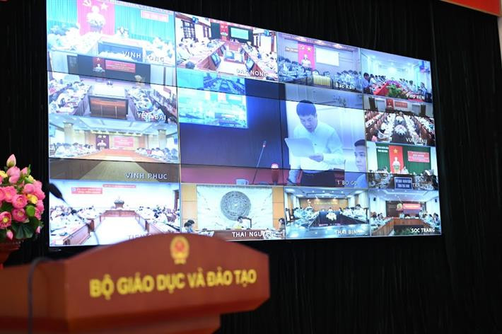 Hội nghị diễn ra theo hình thức trực tuyến 63/63 tỉnh/thành phố. Hội nghị diễn ra theo hình thức trực tuyến 63/63 tỉnh/thành phố.