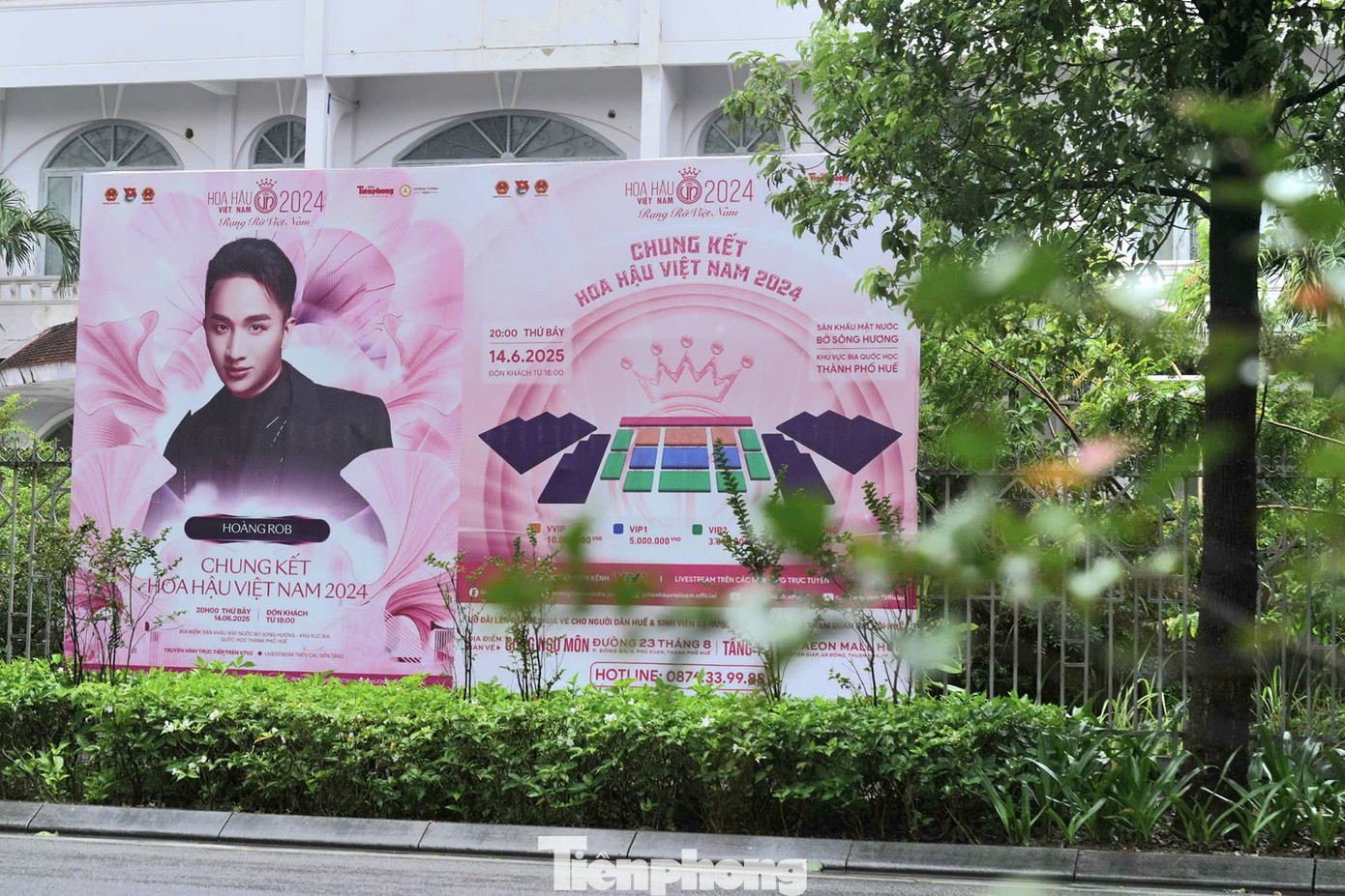 Đêm chung kết dự kiến sẽ đón nhiều nghệ sĩ tên tuổi tham gia. Đêm chung kết dự kiến sẽ đón nhiều nghệ sĩ tên tuổi tham gia.