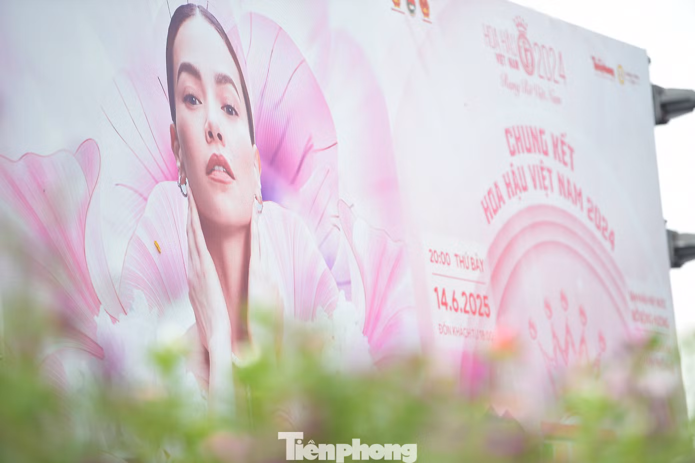 Đêm chung kết dự kiến sẽ đón nhiều nghệ sĩ tên tuổi tham gia.