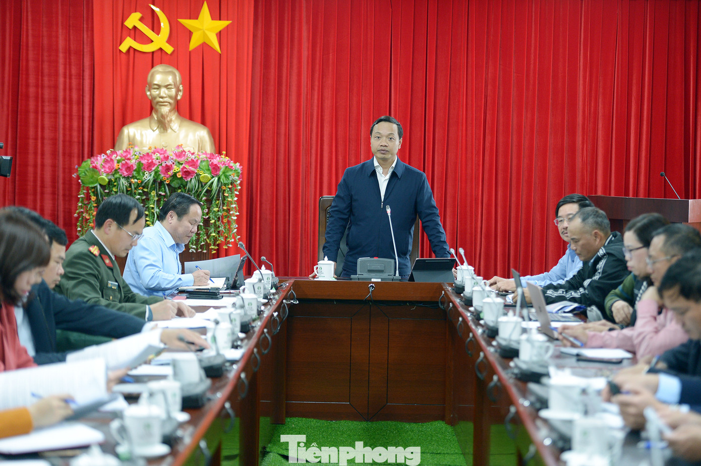 Phó Bí thư Tỉnh uỷ, Chủ tịch UBND tỉnh Lai Châu Trần Tiến Dũng chủ trì cuộc họp bàn công tác đăng cai tổ chức Giải vô địch quốc gia Marathon và cự ly dài Báo Tiền Phong lần thứ 64 năm 2023 tại tỉnh Lai Châu.