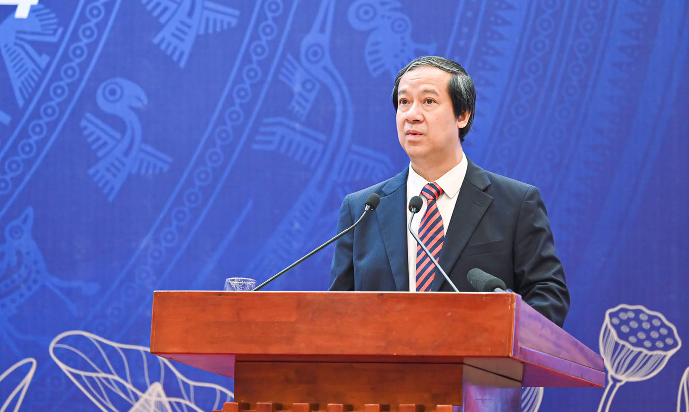 Bộ trưởng Nguyễn Kim Sơn phát biểu khai mạc Hội nghị. Ảnh: MOT