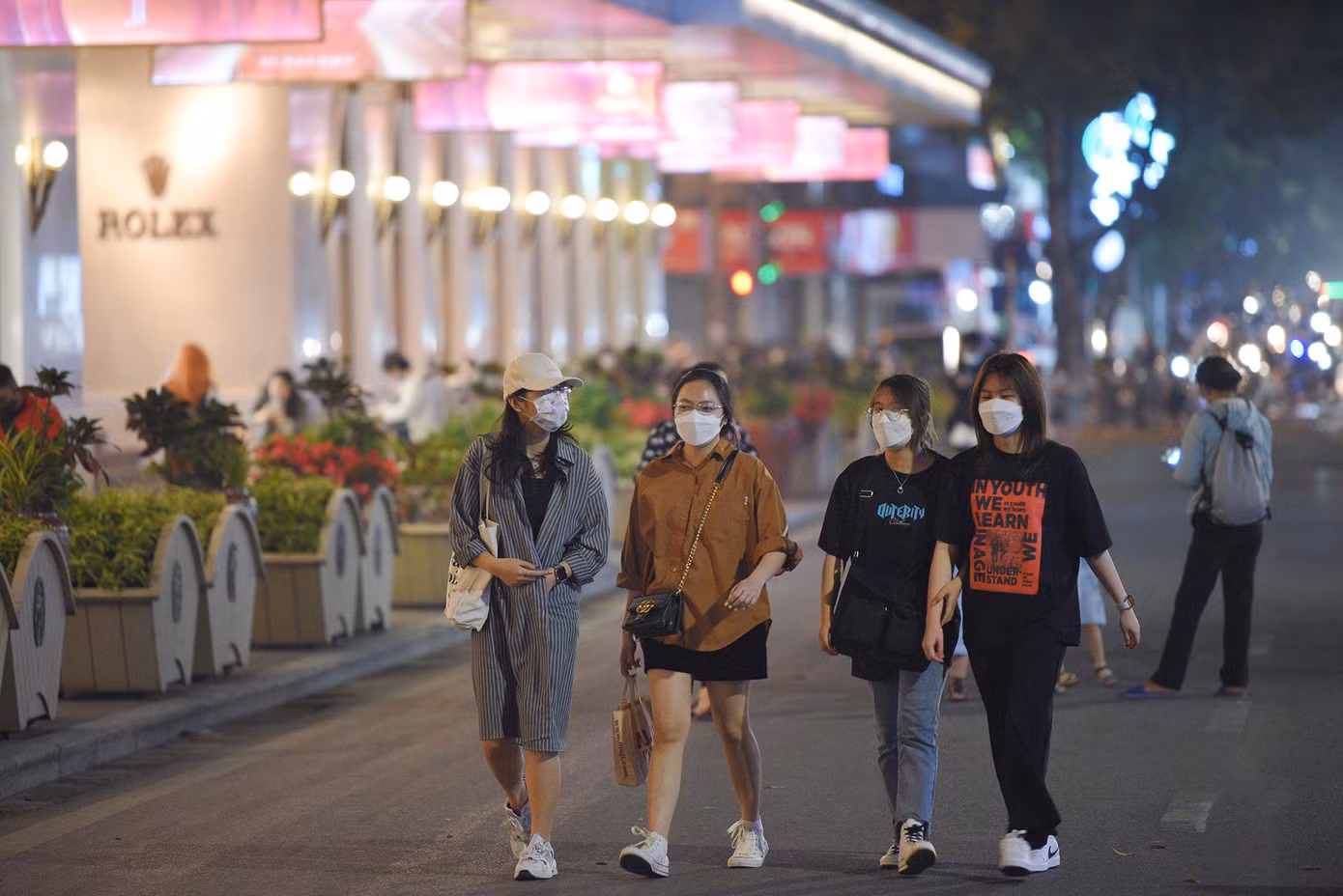 Nhiều bạn trẻ có cơ hội được hội ngộ với nhau sau thời gian dài bị ảnh hưởng bởi dịch COVID-19.