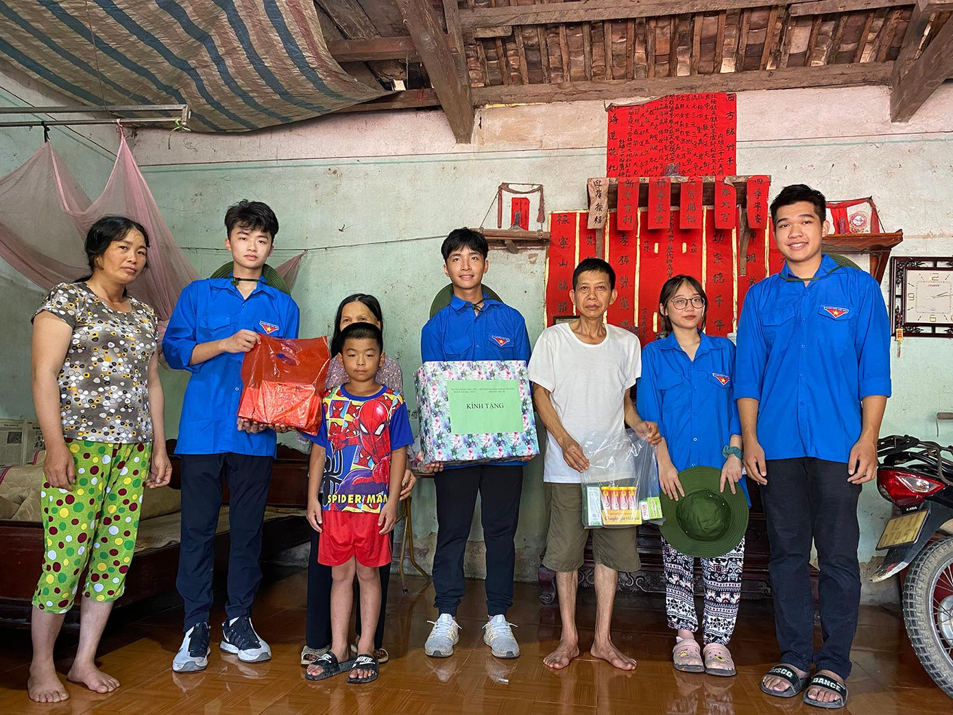 Thành Đoàn Hà Nội đã kết nạp mới 2.343 đoàn viên mới và giới thiệu 514 thanh niên ưu tú cho Đảng; Thành lập mới 65 tổ chức Đoàn - Hội - Đội ngoài khu vực nhà nước, trong các khu chung cư, khu đô thị mới.