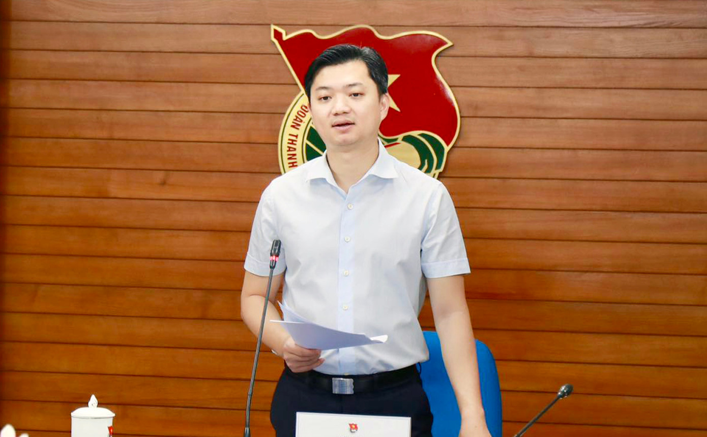 Anh Nguyễn Minh Triết - Bí thư T.Ư Đoàn, Chủ tịch T.Ư Hội Sinh viên Việt Nam phát biểu tại Hội đồng. Anh Nguyễn Minh Triết - Bí thư T.Ư Đoàn, Chủ tịch T.Ư Hội Sinh viên Việt Nam phát biểu tại Hội đồng.