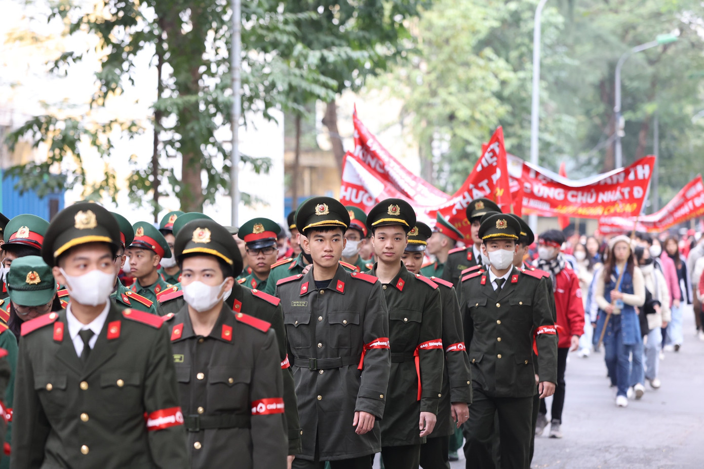 Nhiều đơn vị, cá nhân cùng hưởng ứng chương trình.