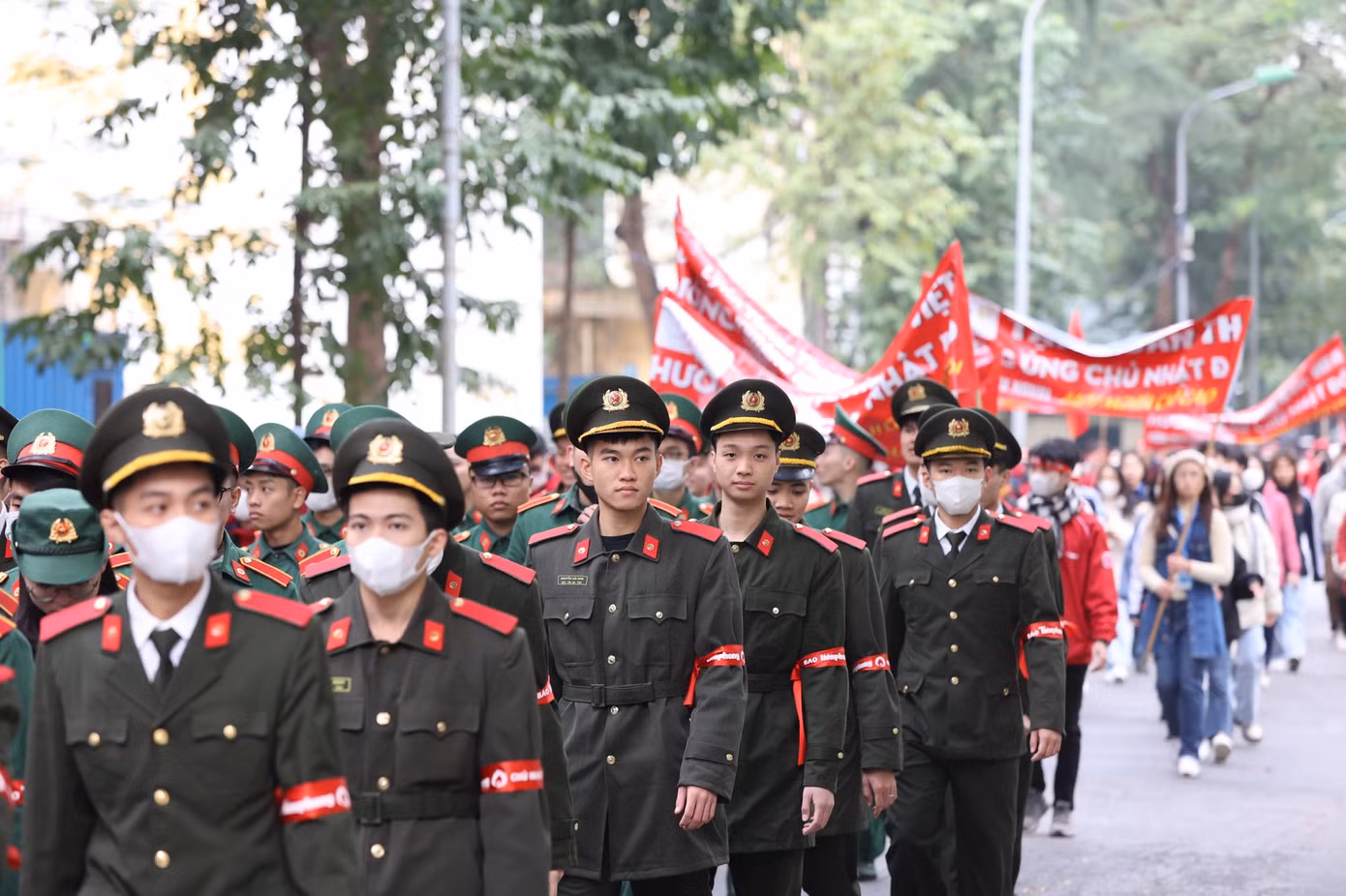 Nhiều đơn vị, cá nhân cùng hưởng ứng chương trình.