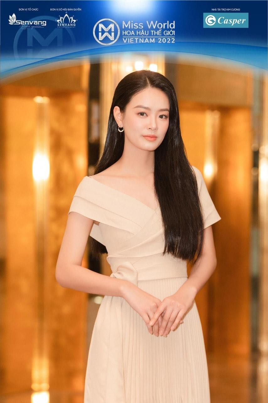 Nhan sắc rực rỡ của nữ sinh Học viện Nông nghiệp Việt Nam. Nhan sắc rực rỡ của nữ sinh Học viện Nông nghiệp Việt Nam.