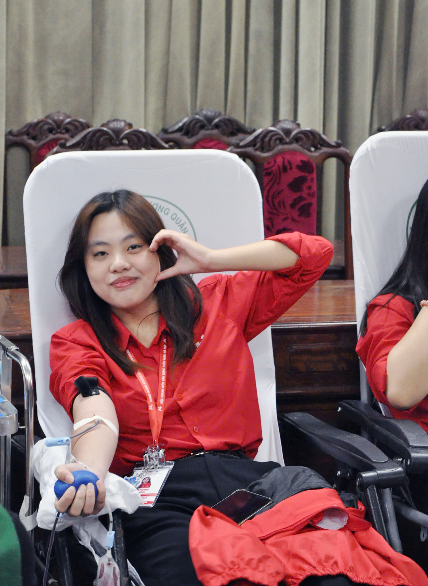 Trần Bảo Châu - người đã hiến máu tới 6 lần, tại chương trình. Trần Bảo Châu - người đã hiến máu tới 6 lần, tại chương trình.