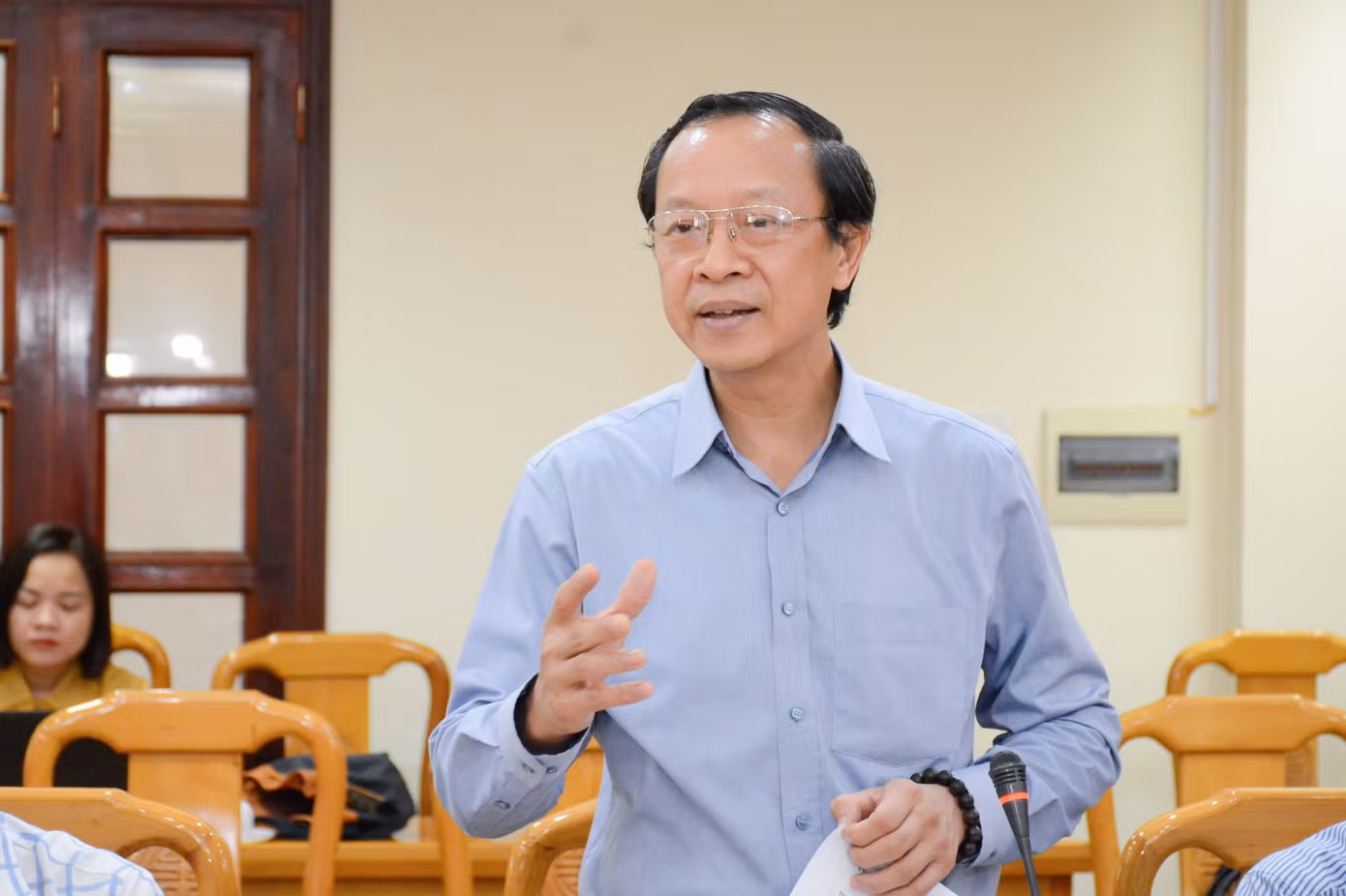 Thứ trưởng Bộ GD - ĐT Phạm Ngọc Thưởng tại buổi làm việc với UBND tỉnh Hà Tĩnh.