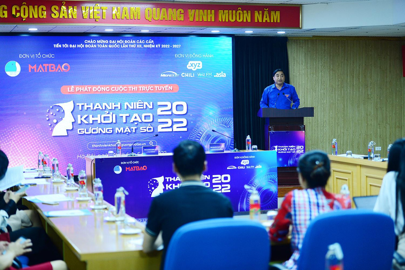 Anh Nguyễn Trung Tâm - Phó Trưởng Ban Đoàn kết tập hợp thanh niên phát biểu tại chương trình.