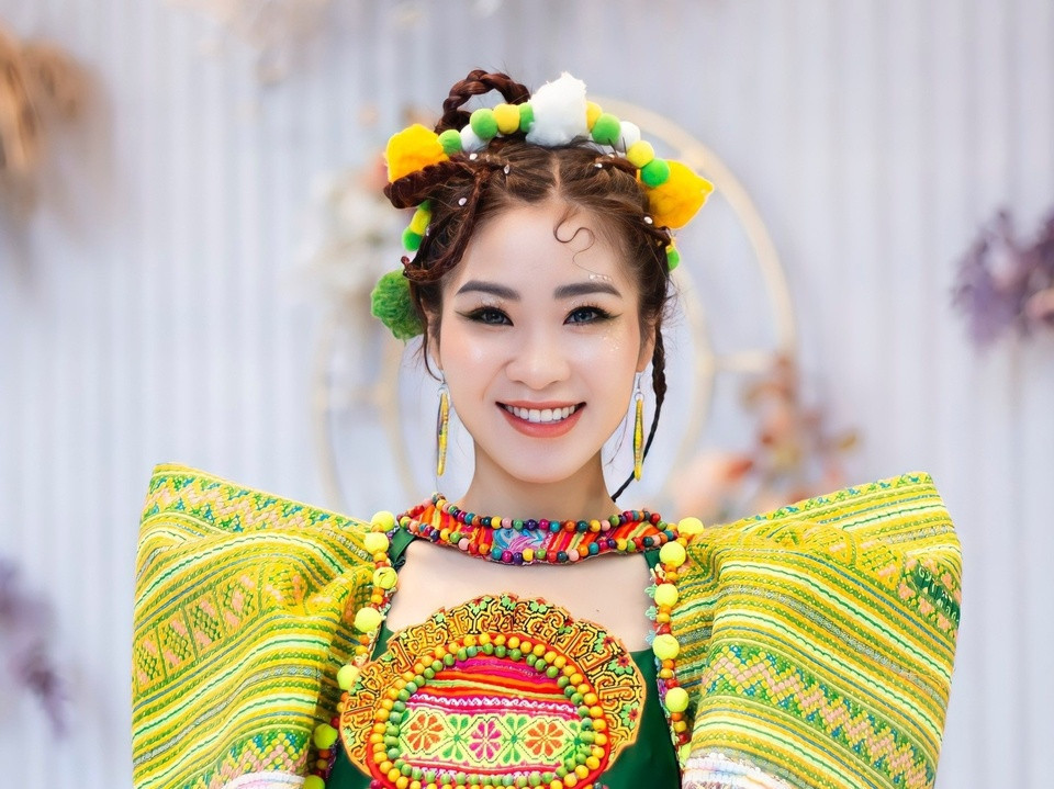 Ca sĩ Nguyễn Thị Ngọc Hà (nghệ danh: Hà MyO) - Nhà hát Ca Múa Nhạc Việt Nam.