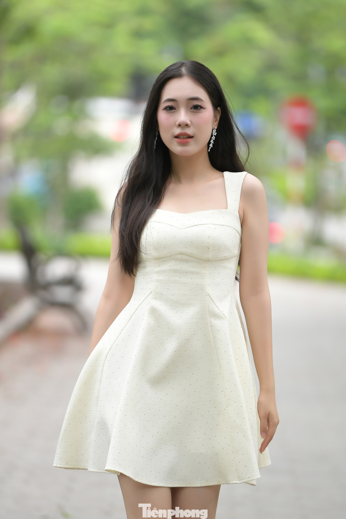 Trong phần thi Đại sứ Nhân ái, Nguyễn Phương Chi mang đến dự án Gương sáng học trò. Thông qua dự án, cô muốn lan tỏa câu chuyện của những học sinh nghèo nhưng đầy nghị lực vươn lên. Cô tin rằng mỗi ước mơ nhỏ nếu được lắng nghe và hỗ trợ kịp thời sẽ tạo nên sức mạnh lớn. Trong phần thi Đại sứ Nhân ái, Nguyễn Phương Chi mang đến dự án Gương sáng học trò. Thông qua dự án, cô muốn lan tỏa câu chuyện của những học sinh nghèo nhưng đầy nghị lực vươn lên. Cô tin rằng mỗi ước mơ nhỏ nếu được lắng nghe và hỗ trợ kịp thời sẽ tạo nên sức mạnh lớn.