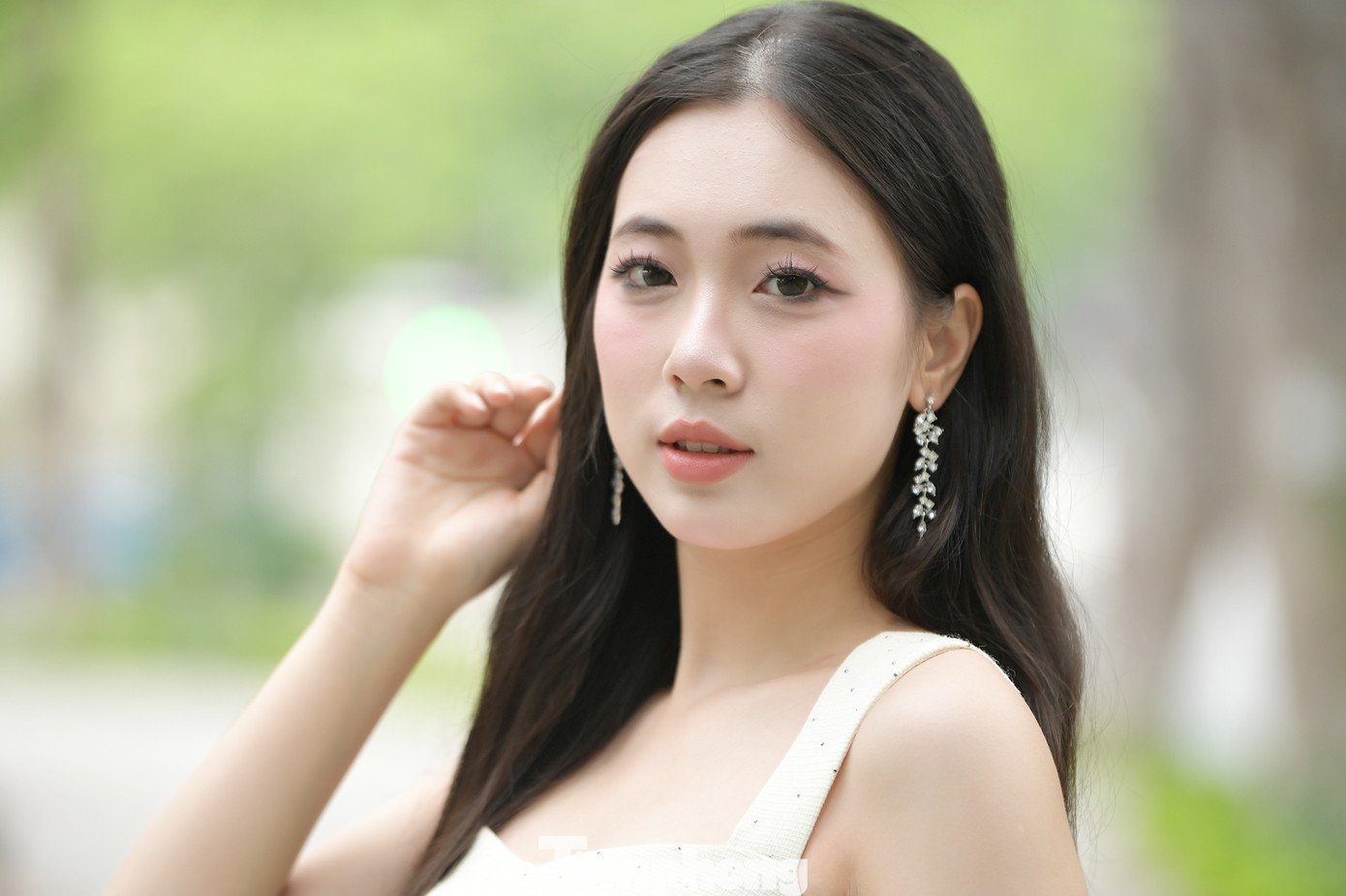 Nguyễn Phương Chi là sinh viên năm hai ngành Ngôn ngữ Anh, Đại học Thương mại. Cô gái sinh năm 2005 đến từ Hà Nội sở hữu IELTS 7.0. Nguyễn Phương Chi là sinh viên năm hai ngành Ngôn ngữ Anh, Đại học Thương mại. Cô gái sinh năm 2005 đến từ Hà Nội sở hữu IELTS 7.0.