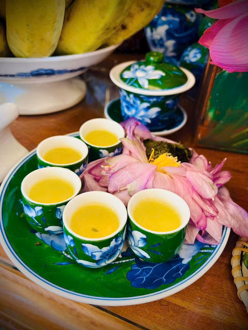 Mâm cơm cúng ngày 23 tháng Chạp. Mâm cơm cúng ngày 23 tháng Chạp.