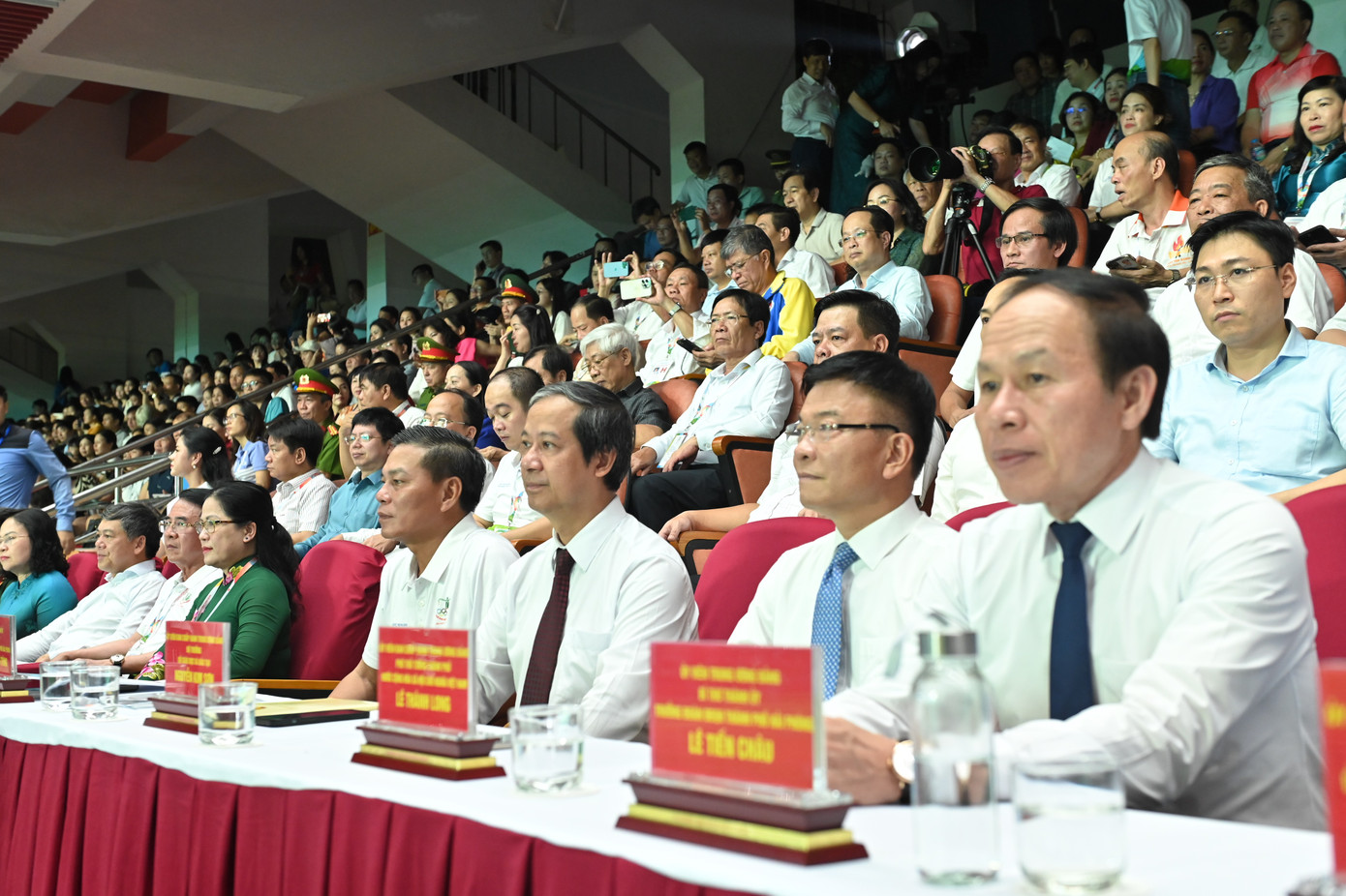 Các đại biểu tham dự Lễ khai mạc Hội khoẻ Phù Đổng năm 2024. Các đại biểu tham dự Lễ khai mạc Hội khoẻ Phù Đổng năm 2024.