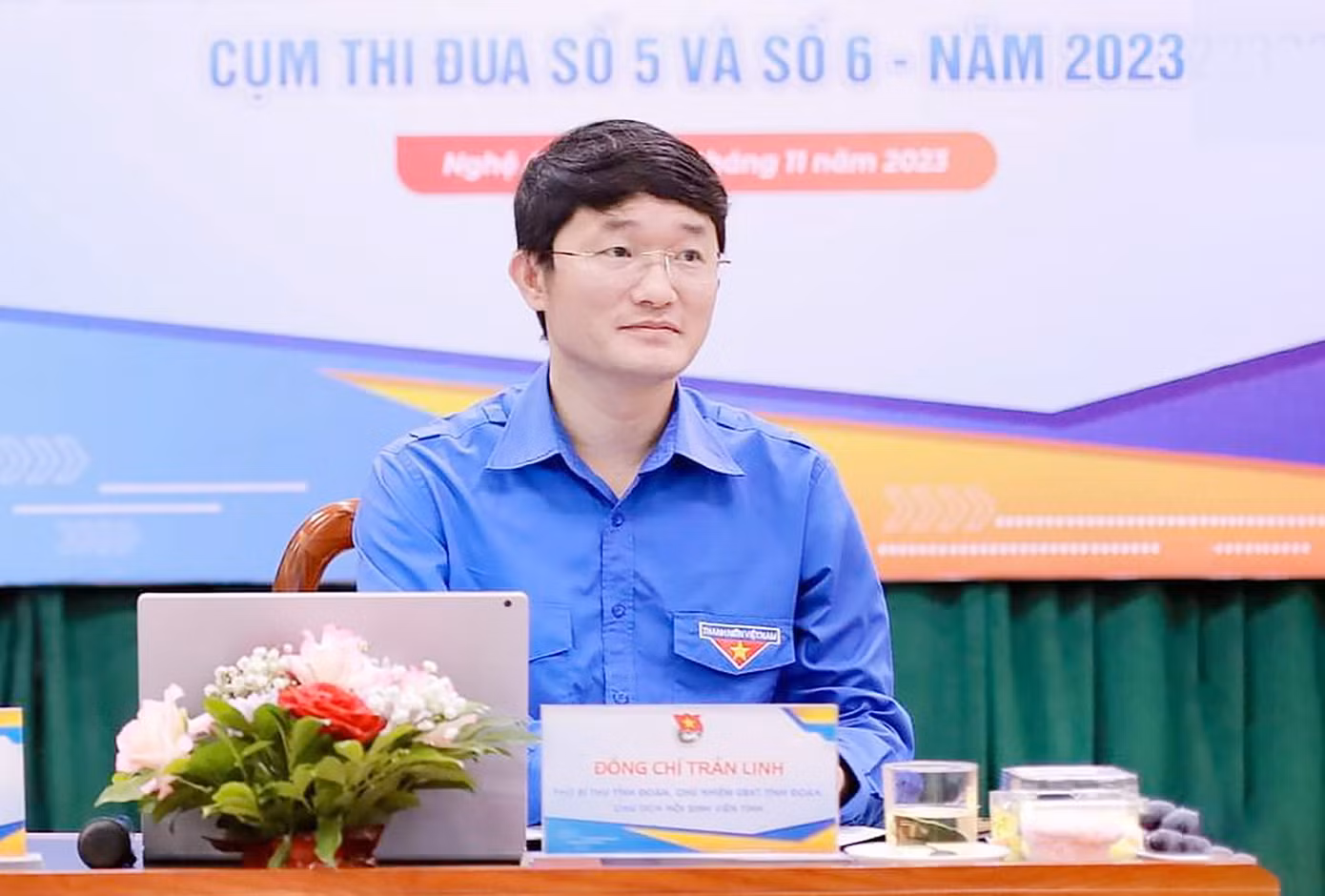 Anh Trần Linh – Phó Bí thư Tỉnh Đoàn, Chủ tịch Hội Sinh viên tỉnh Nghệ An. Anh Trần Linh – Phó Bí thư Tỉnh Đoàn, Chủ tịch Hội Sinh viên tỉnh Nghệ An.