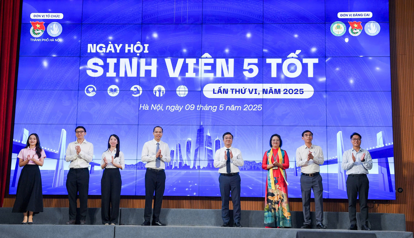 Ngày hội ‘Sinh viên 5 tốt’ lần thứ VI.