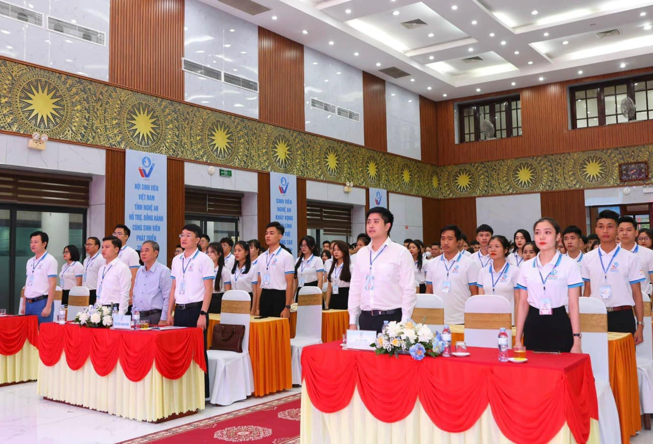 Các đại biểu tham dự Đại hội.