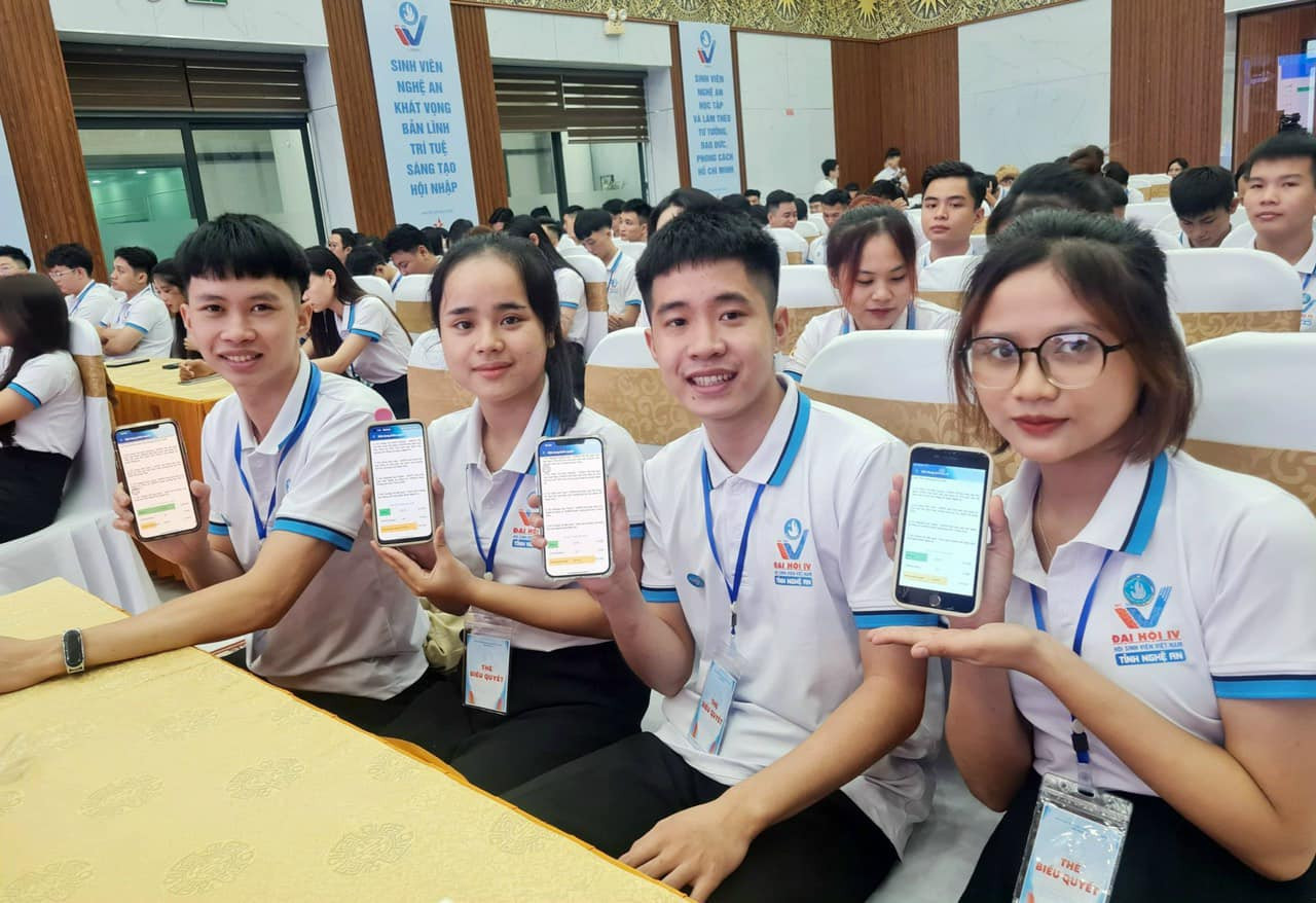 Đại hội có sự tham gia của 200 đại biểu đến từ các trường đại học, cao đẳng trên địa bàn tỉnh Nghệ An.