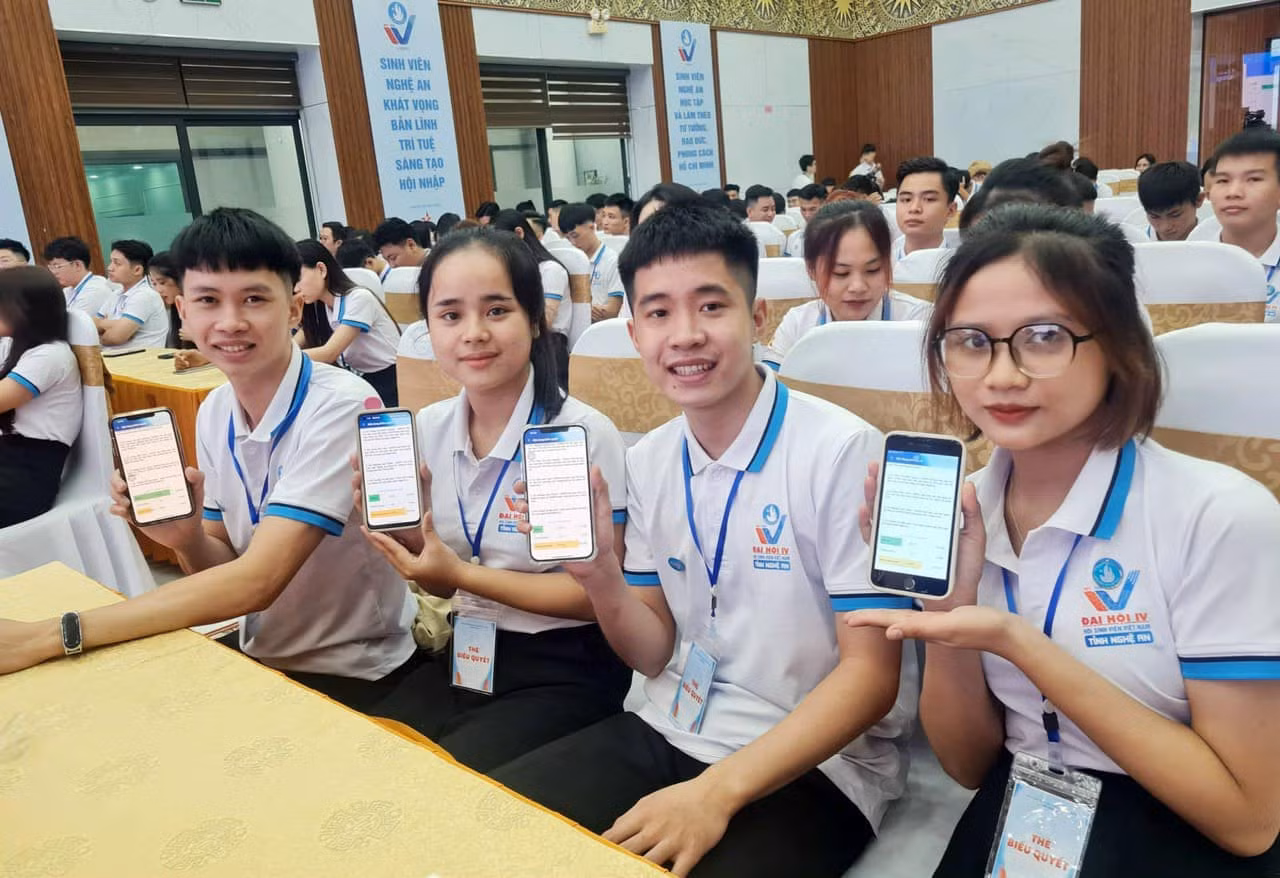 Đại hội có sự tham gia của 200 đại biểu đến từ các trường đại học, cao đẳng trên địa bàn tỉnh Nghệ An.