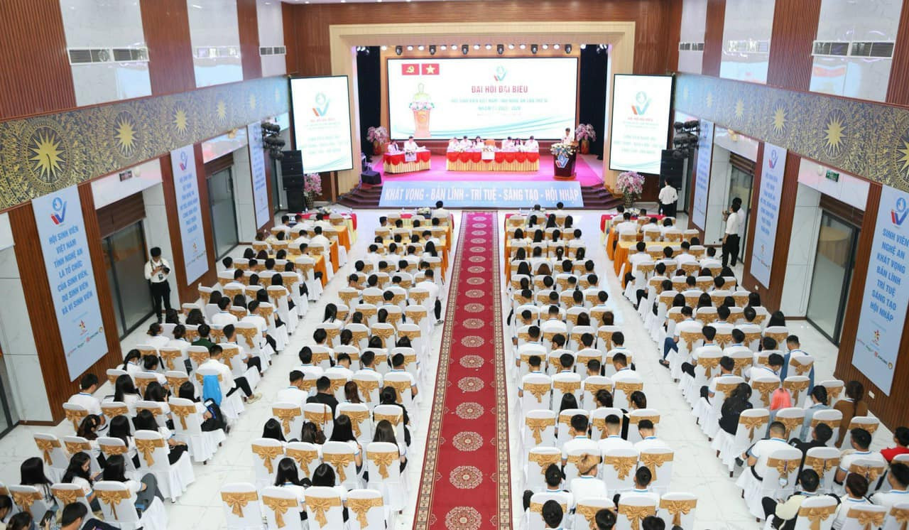 Đại hội có sự tham gia của 200 đại biểu đến từ các trường đại học, cao đẳng trên địa bàn tỉnh Nghệ An.