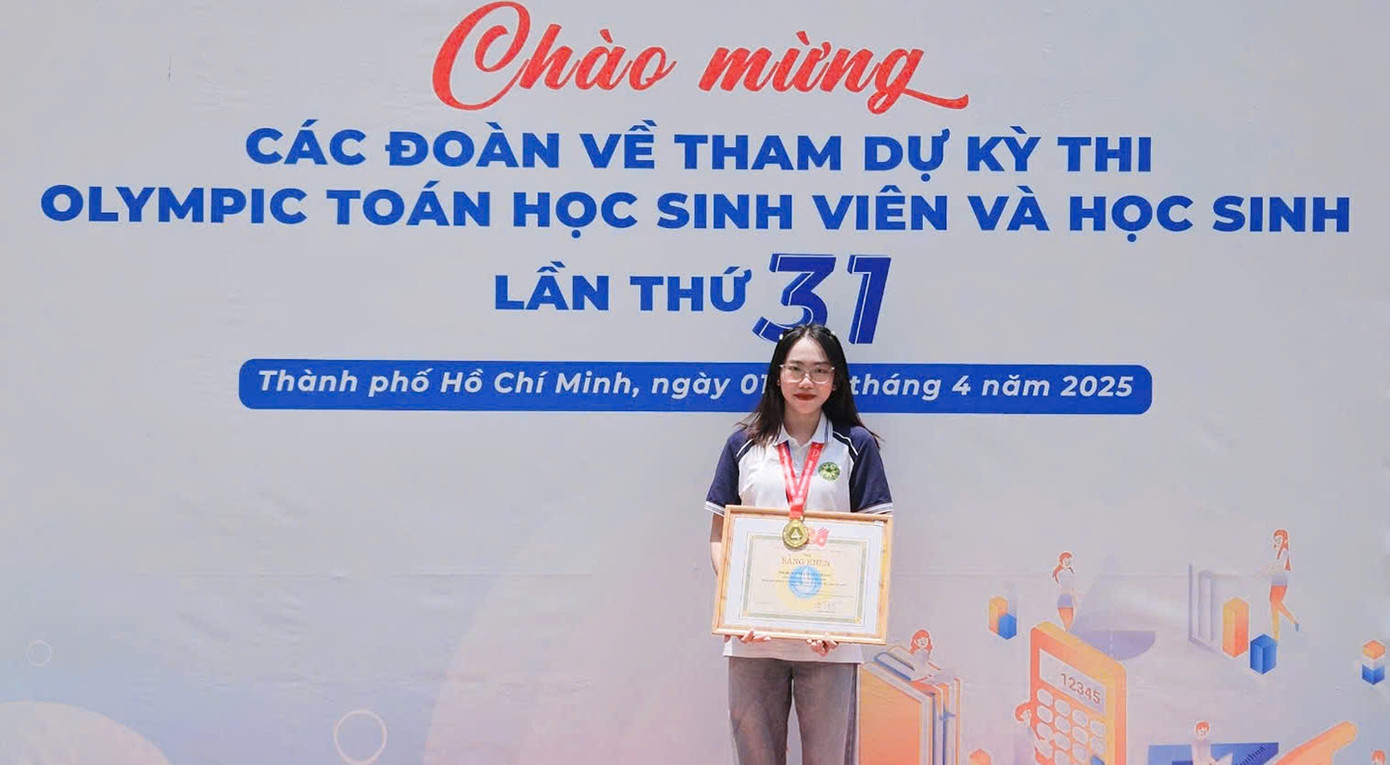 Nguyễn Thị Hà Trang (khoa Du lịch và Ngoại ngữ, Học viện Nông nghiệp Việt Nam).