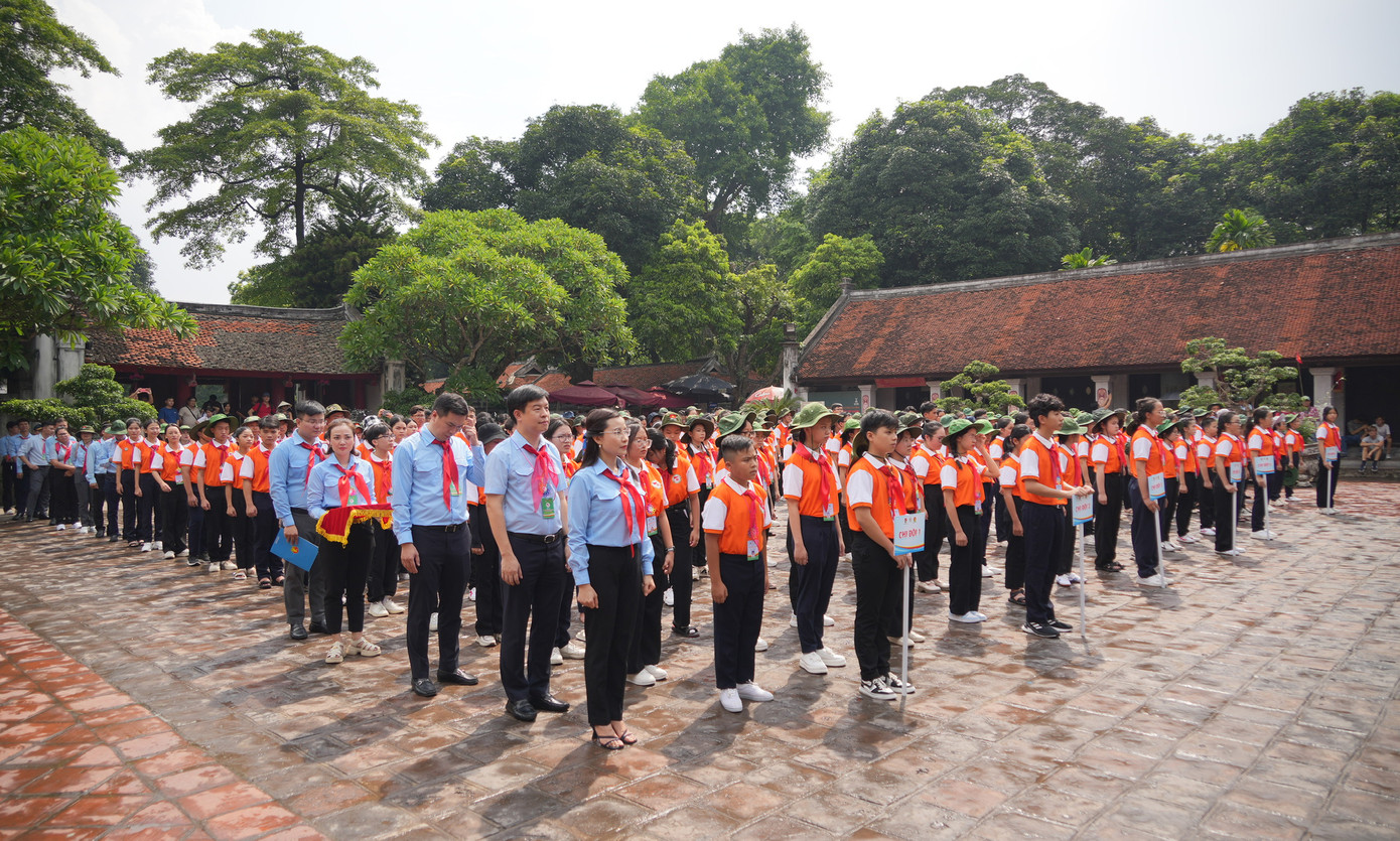 Trong số 270 đại biểu tham gia Liên hoan Chỉ huy Đội giỏi toàn quốc lần thứ IV, năm 2023 có 45 đại biểu nam, 162 đại biểu nữ. Về tham gia công tác Đội, có 103 em là Liên đội trưởng, 67 em là Liên đội phó, 12 em là Ủy viên BCH Liên đội, 25 là Chi đội trưởng. Trong số 270 đại biểu tham gia Liên hoan Chỉ huy Đội giỏi toàn quốc lần thứ IV, năm 2023 có 45 đại biểu nam, 162 đại biểu nữ. Về tham gia công tác Đội, có 103 em là Liên đội trưởng, 67 em là Liên đội phó, 12 em là Ủy viên BCH Liên đội, 25 là Chi đội trưởng.