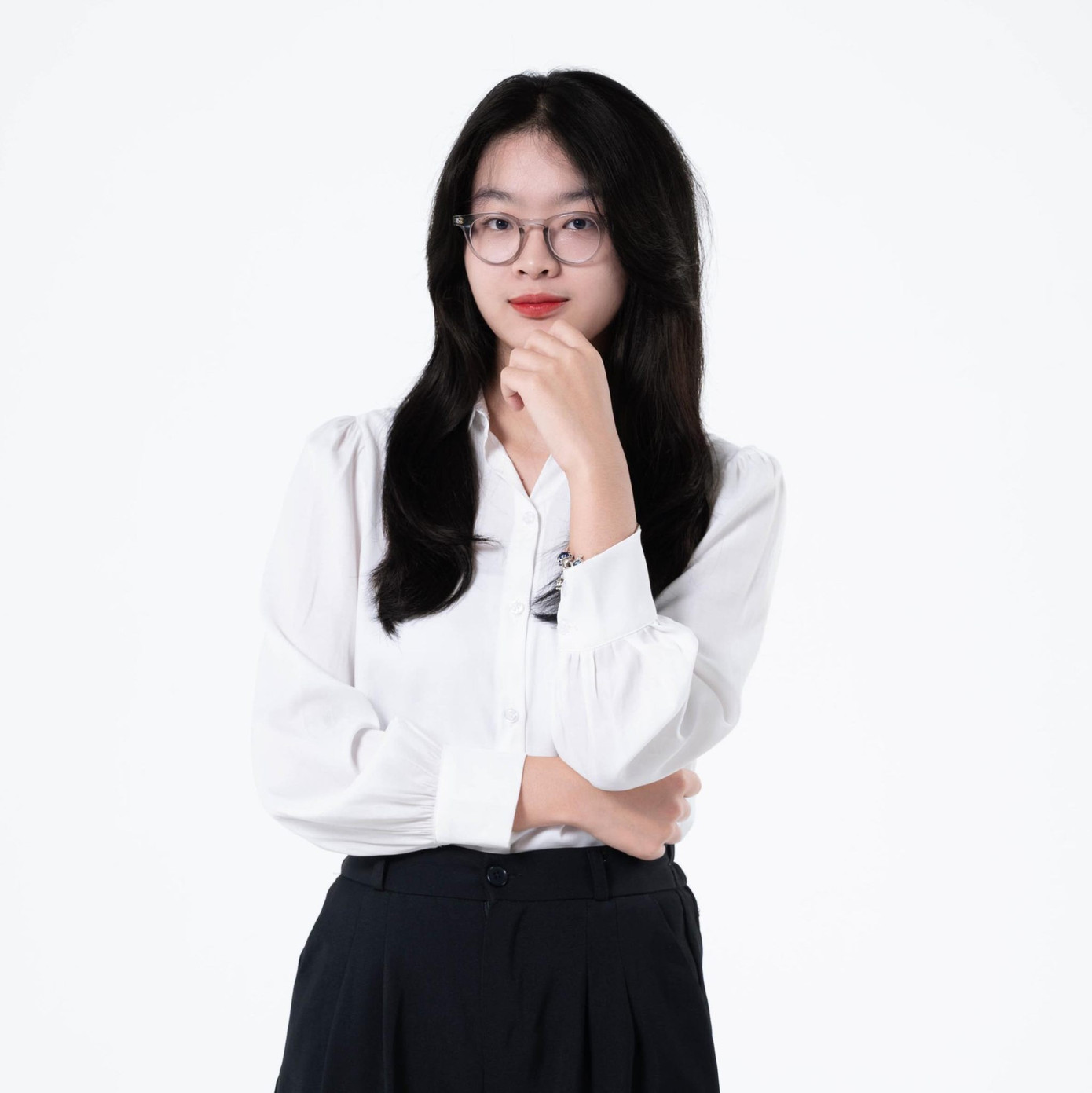 Chị Hà Thị Thu Trang - Chủ tịch Hội Sinh viên trường ĐH Khoa học Tự nhiên (ĐHQG Hà Nội).