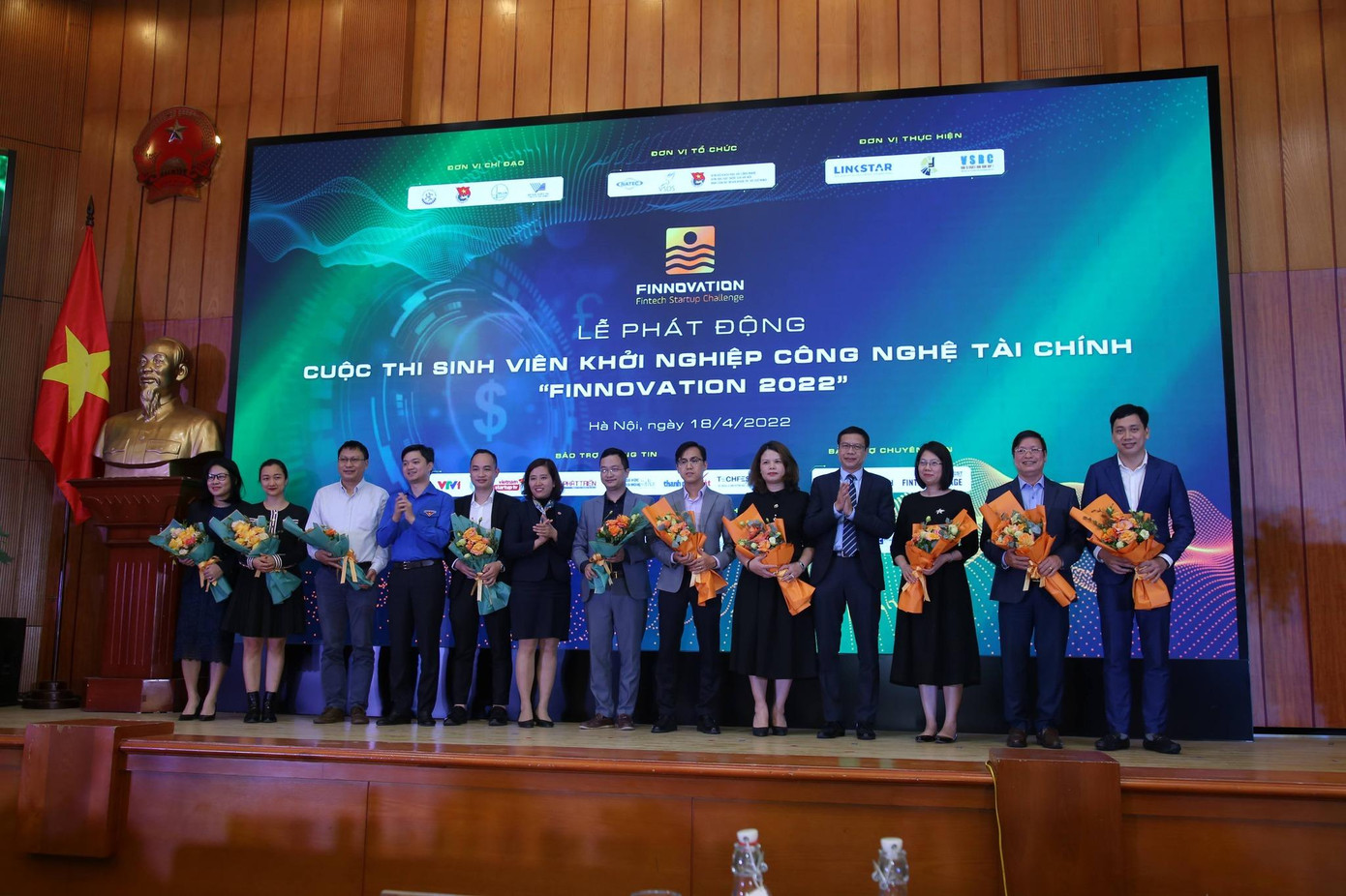 Phát động cuộc thi Sinh viên khởi nghiệp công nghệ tài chính - 'Finnovation 2022'. Phát động cuộc thi Sinh viên khởi nghiệp công nghệ tài chính - 'Finnovation 2022'.