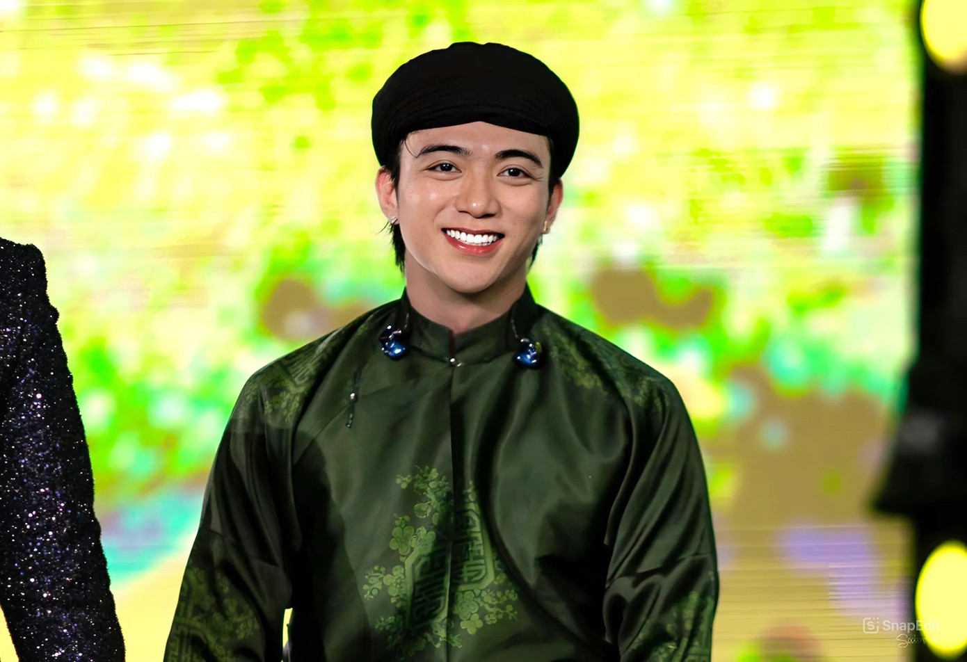 Nguyễn Huỳnh Sơn (Soobin Hoàng Sơn) – Công ty SpaceSpeakers Label. Soobin Hoàng Sơn là ca sĩ, nhạc sĩ tài năng, với những sản phẩm âm nhạc nổi bật và được yêu mến trong cộng đồng yêu nhạc.