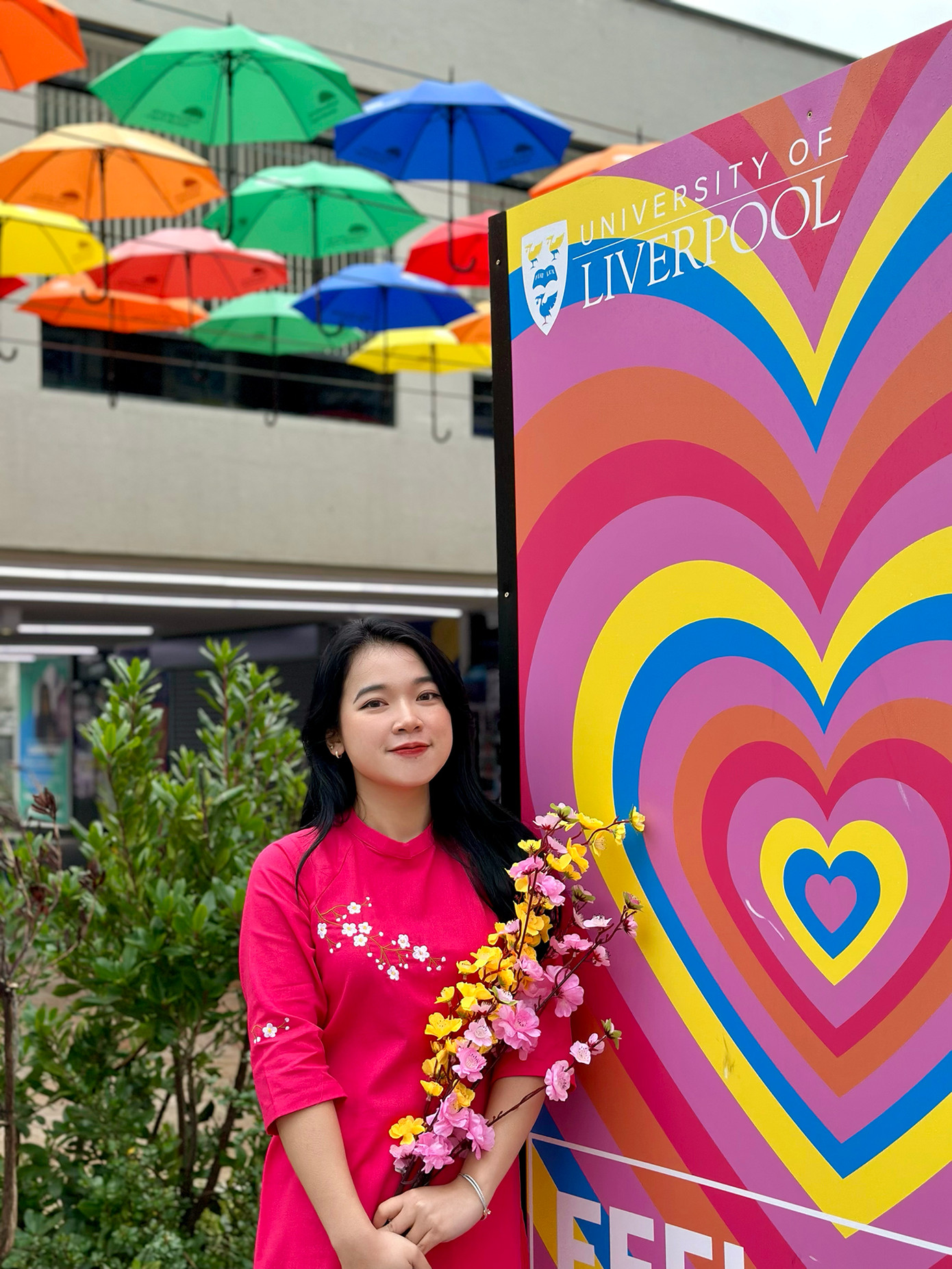 Thanh niên Việt Nam cần hội nhập toàn cầu, giữ gìn bản sắc dân tộc. Ảnh: NVCC