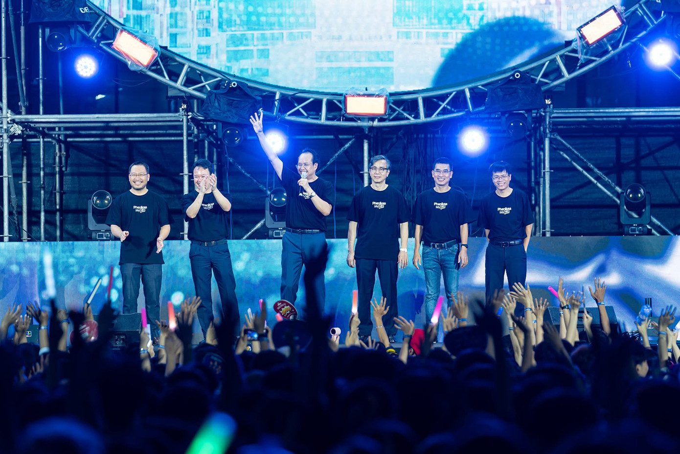 PGS. TS Nguyễn Phú Khánh – Phó Hiệu trưởng ĐH Phenikaa phát biểu tại chương trình.