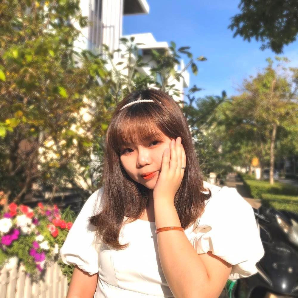 Tuyết Mai lo ngại về mức tăng học phí gần gấp đôi. Ảnh: NVCC Tuyết Mai lo ngại về mức tăng học phí gần gấp đôi. Ảnh: NVCC