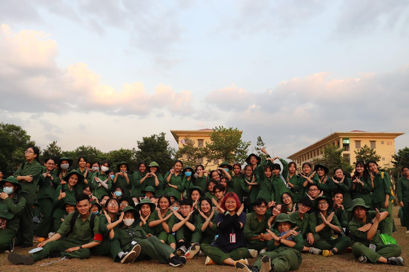 Các hoạt động kết nối tại Trung tâm sẽ là những kí ức khó quên của các teen trong học kì quân sự. Nguồn: Quân sự - Mùa ta đã yêu Các hoạt động kết nối tại Trung tâm sẽ là những kí ức khó quên của các teen trong học kì quân sự. Nguồn: Quân sự - Mùa ta đã yêu