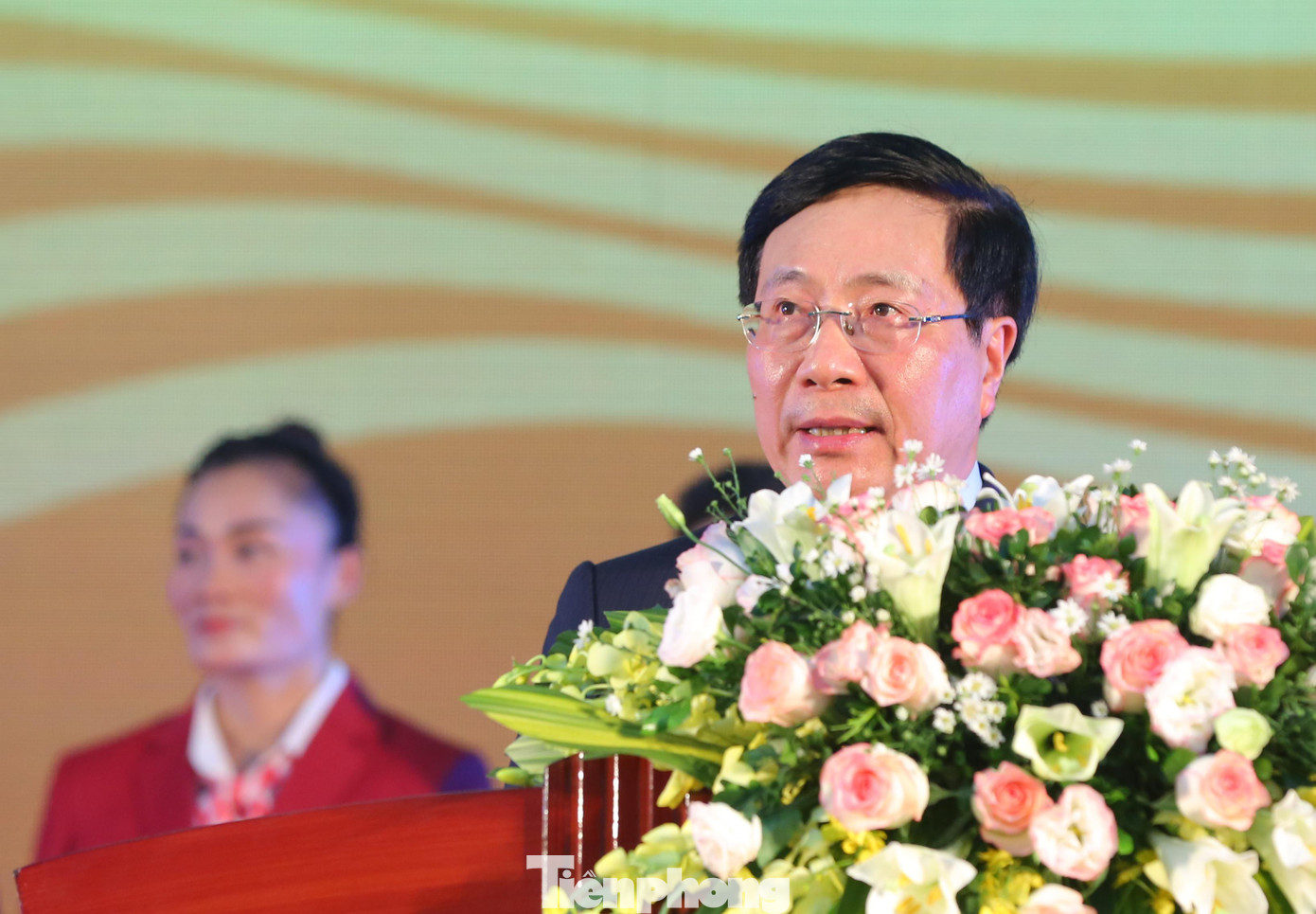 Tham dự buổi lễ, Ủy viên Bộ Chính trị, Phó Thủ tướng thường trực Chính phủ Phạm Bình Minh đã giao nhiệm vụ cho đoàn TTVN. Theo Phó Thủ tướng Phạm Bình Minh, SEA Games không chỉ đơn thuần là sự kiện thi đấu thể thao của các quốc gia khu vực Đông Nam Á nhằm giành thành tích cao, đây còn là ngày hội thể hiện tình đoàn kết, hữu nghị, là nơi giao lưu các nền văn hóa giữa các quốc gia trong khu vực.