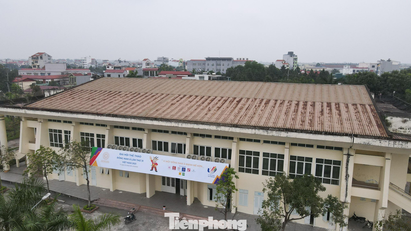 Cùng với nhà thi đấu Hoài Đức, nhà thi đấu Đan Phượng cũng đã hoàn tất các hạng mục sẵn sàng phục vụ SEA Games 31 tới đây.