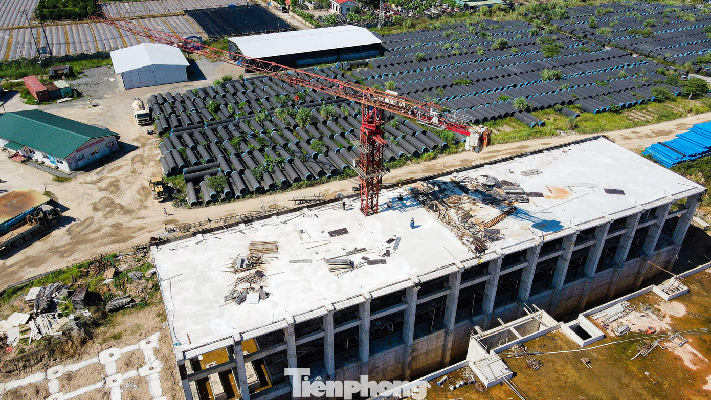 Chủ đầu tư đang phối hợp với chính quyền địa phương để giải quyết sớm vướng mắc này, giải phóng mặt bằng và lắp đặt hệ thống đường ống trong thời gian nhanh nhất.