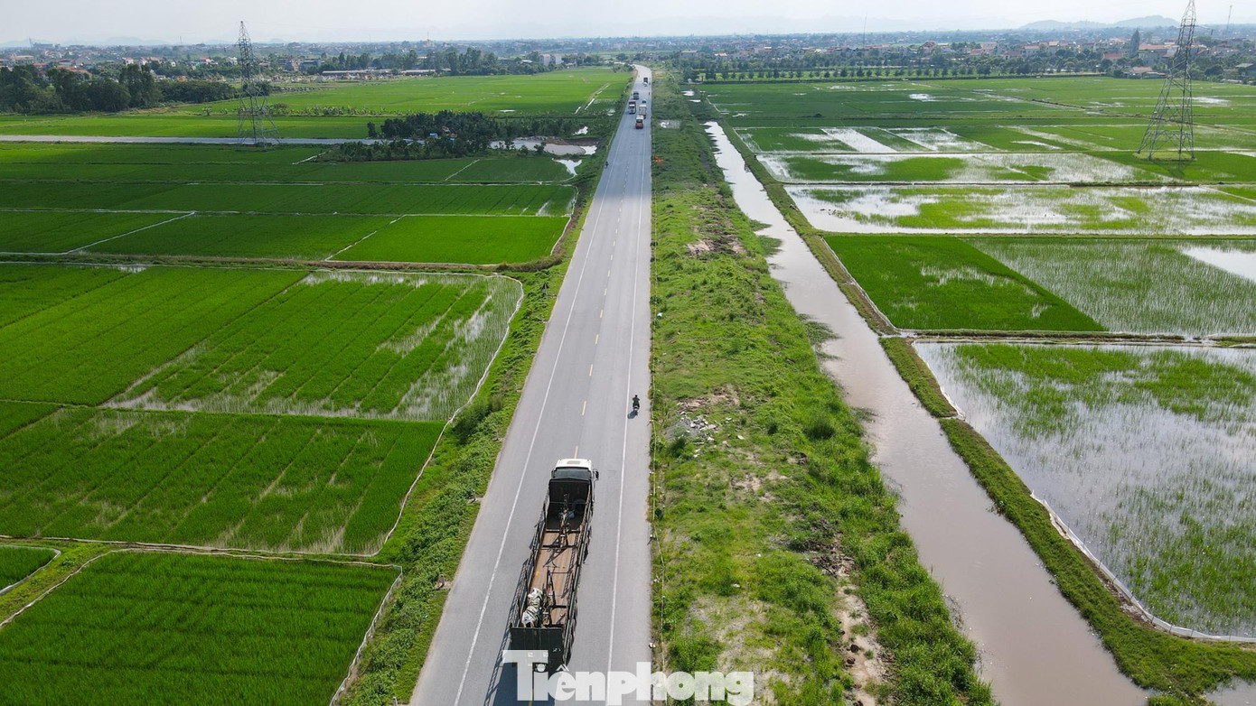 Đồng thời hoàn thiện đoạn tuyến đường kết nối Quốc lộ 38B đến đường nối cao tốc Hà Nội – Hải Phòng với cao tốc Cầu Giẽ - Ninh Bình (đoạn từ đường ĐT.491 đến đường nối 2 cao tốc qua Khu công nghiệp Thái Hà) nhằm hoàn thiện kết cấu hạ tầng giao thông trọng điểm của tỉnh Hà Nam và khu vực.