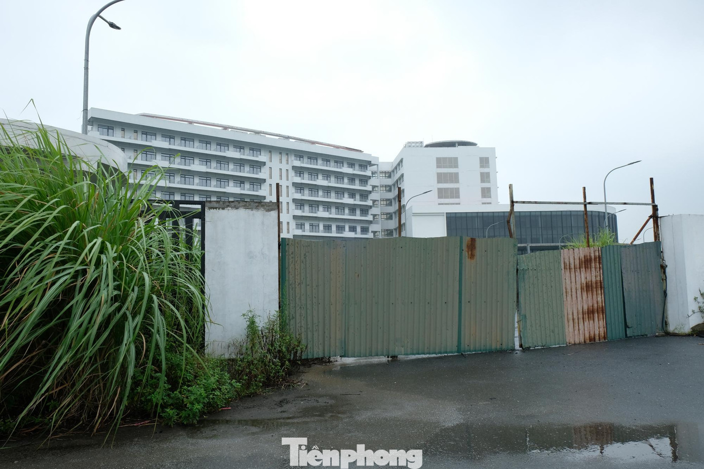 Cơ sở 2 của Bệnh viện Bạch Mai có quy mô bệnh viện 1.000 giường, tổng 118.941m2 sàn. Tổng mức đầu tư của dự án là 4.990 tỷ đồng, trong đó nguồn vốn ngân sách Nhà nước là 4.500 tỷ và các nguồn khác.